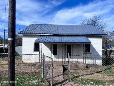 502 Thompson St, Philadelphia, TN, 37846