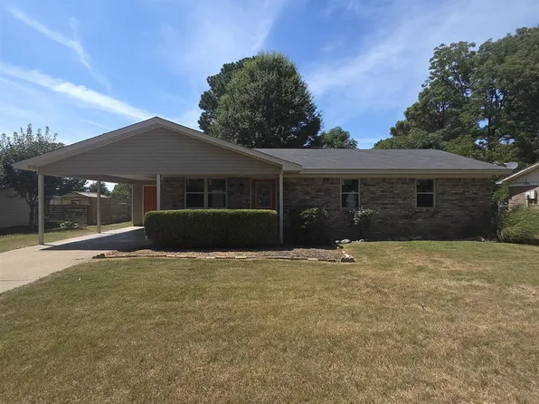 19 Robbye Ln, Searcy, AR 72143