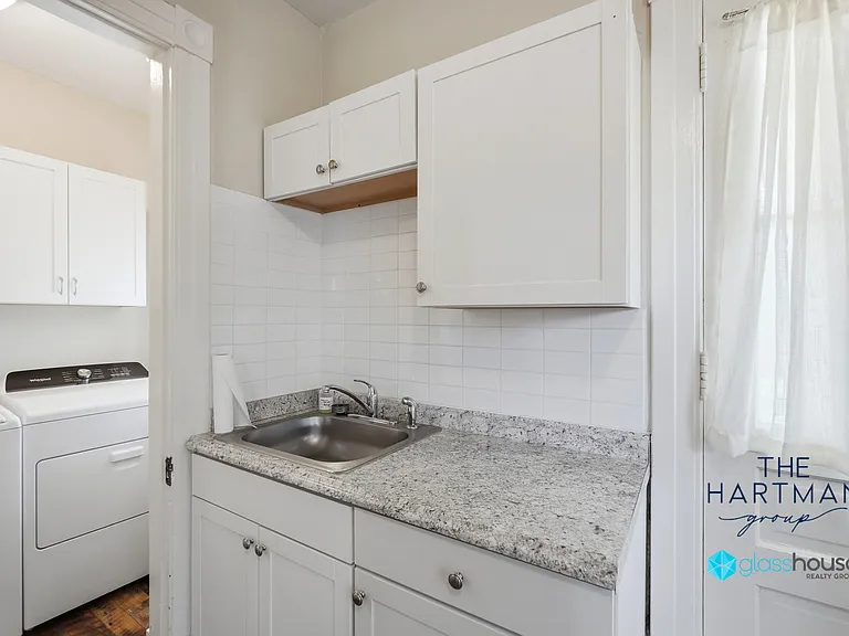 142 S Van Lear St — Photo 10