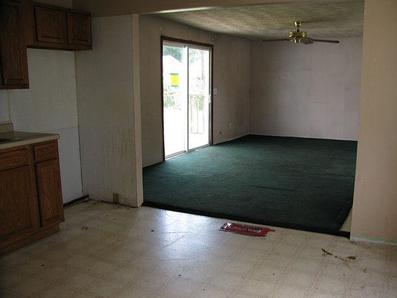 5th image of 510 Clinton St