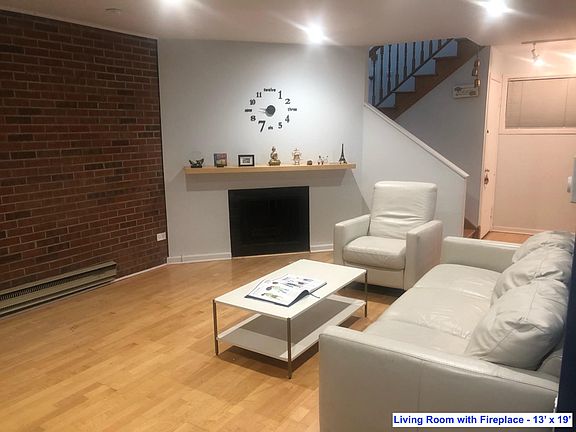 2nd image of 427 W Grant Pl APT A