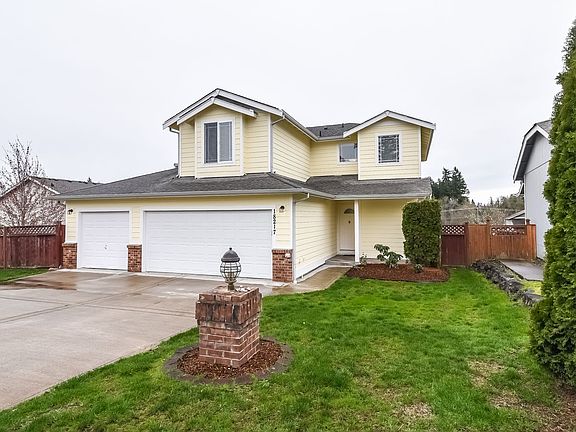 2nd image of 18217 12th Avenue Ct E