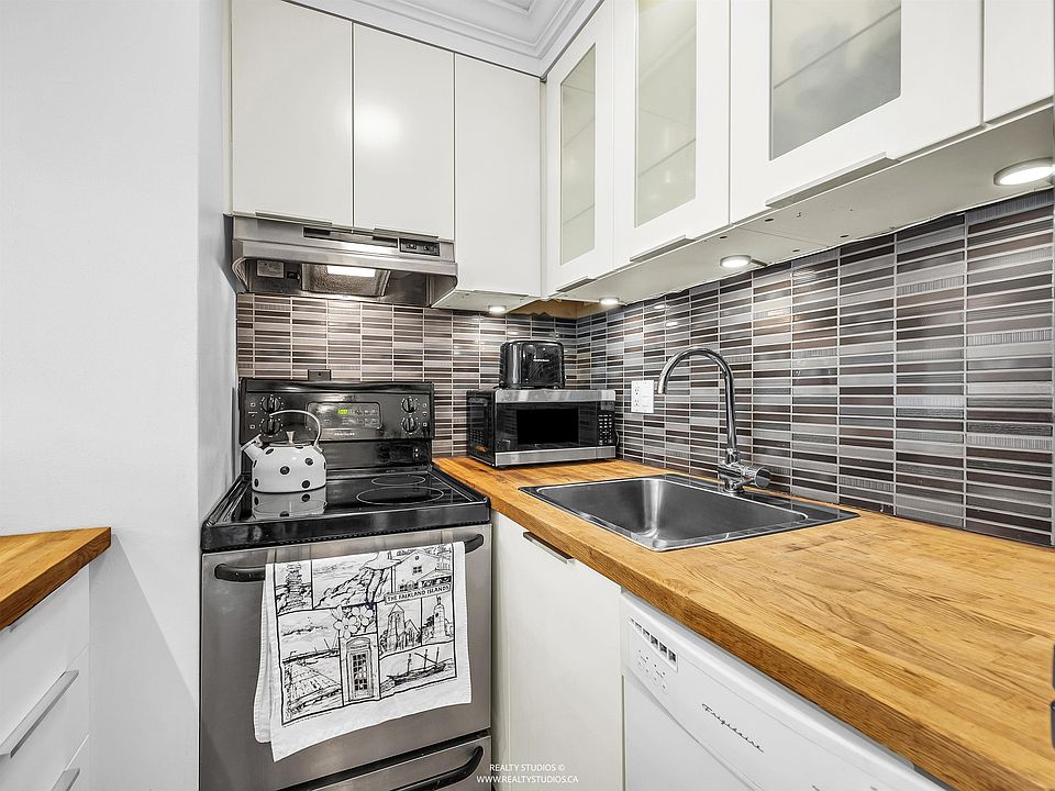 1st image of 1250 Burnaby St #1205
