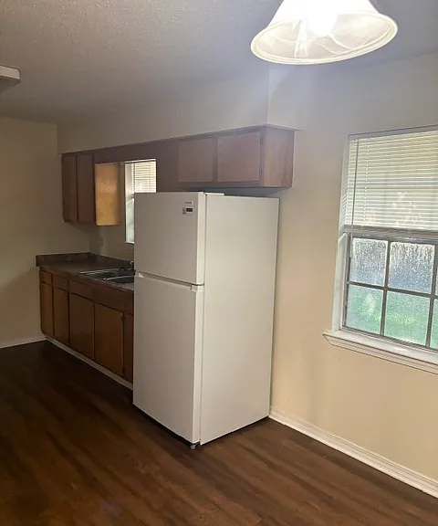 11514 Harris Dr — Photo 5