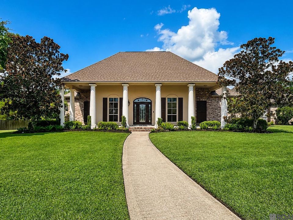 1st image of 10313 Magnolia Blossom Ave