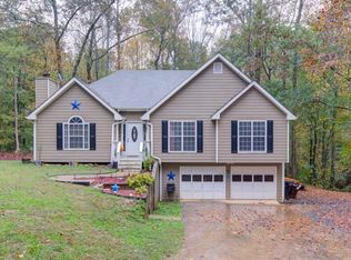 5815 Rolling Oaks Cir, Cumming, GA 30040