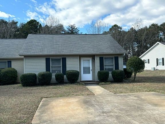 2nd image of 123 Pine Meadow Ln