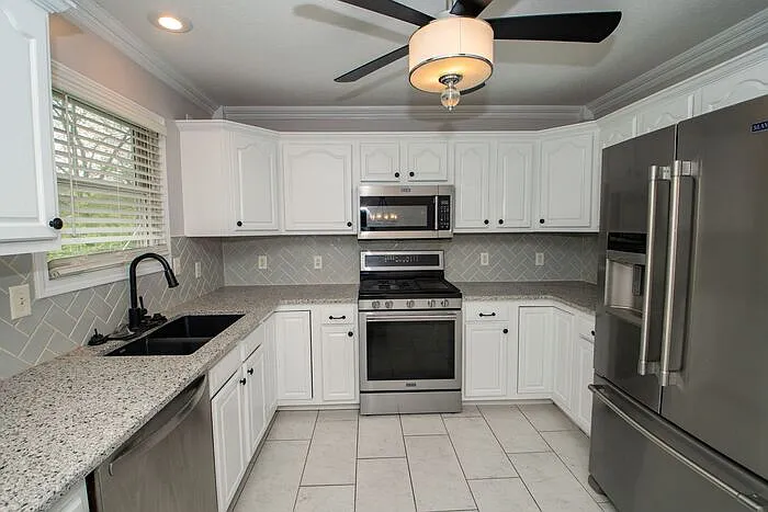 53620 Springfield Ct — Photo 12