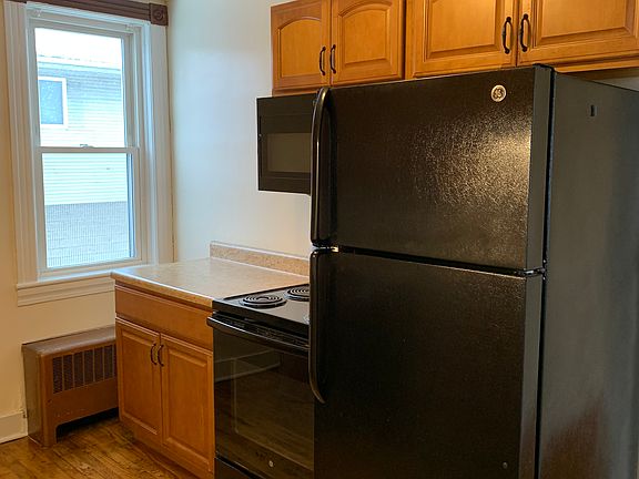 Kitchen, Refrigerator, Microwave, Range