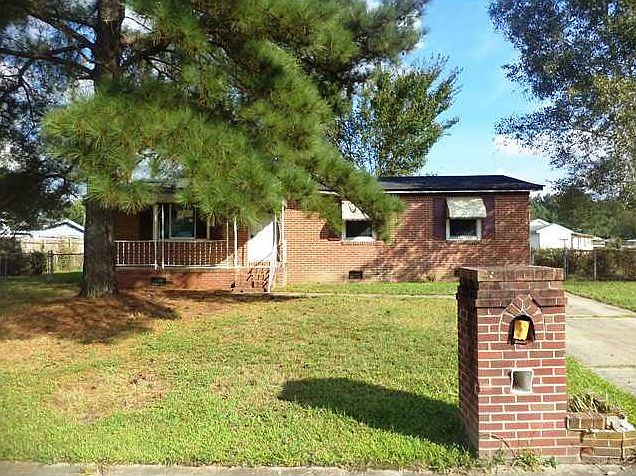 1st image of 1107 Lake Kennedy Dr