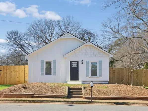 130 South Ave SE, Marietta, GA 30060