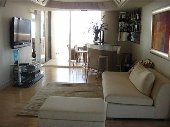 3rd image of 2800 Island Blvd APT 2502