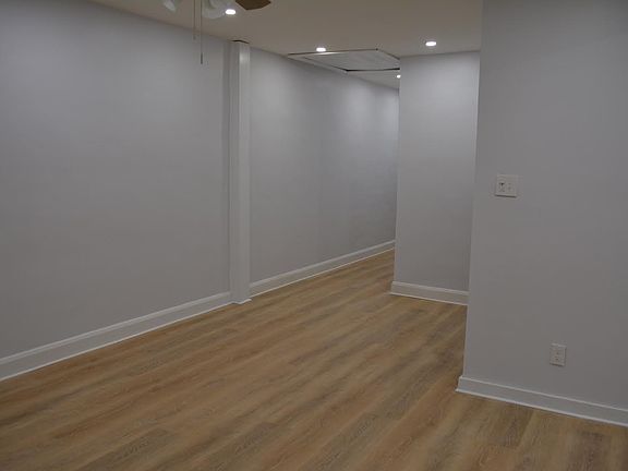4th image of 435 Cavitt Ave #1