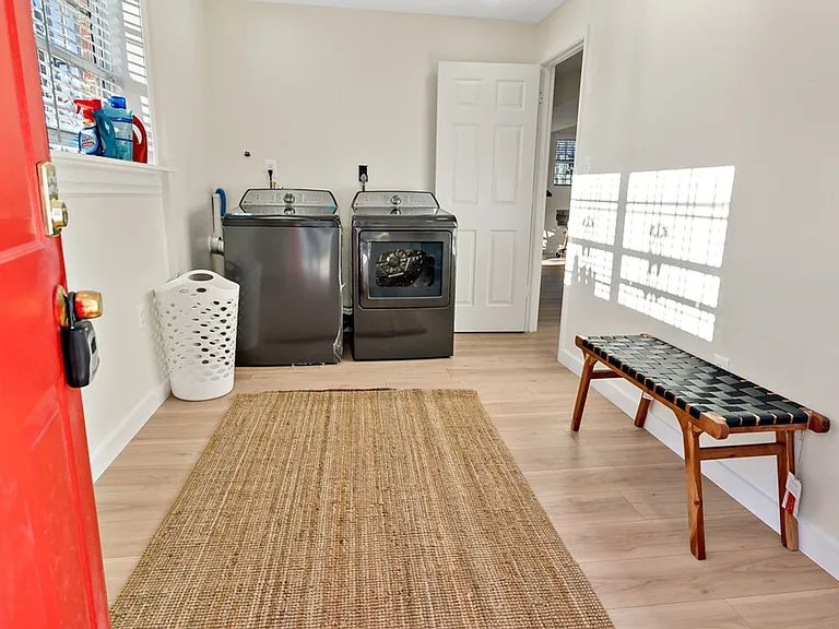 Laundry Room Cabinet