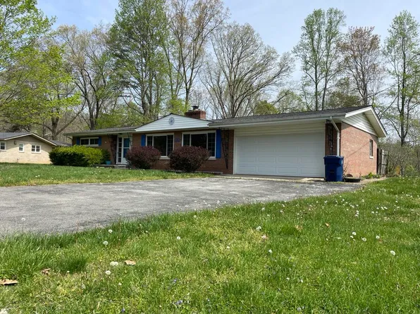 35 Pryse Blvd, Beattyville, KY 41311