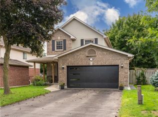 31 Tynemouth Dr, London, ON N5V 4V3