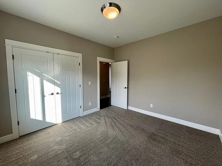 2120 SW Dolph Ct — Photo 15