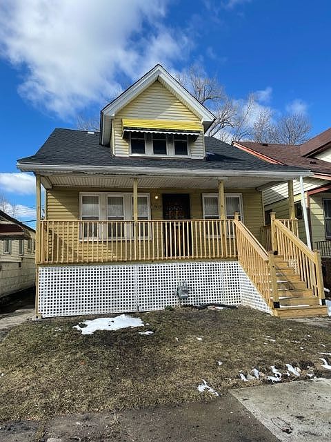 1st image of 17815 McDougall Ave