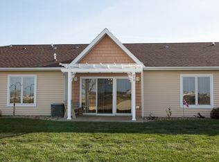 4305 Autumn Ridge Rd UNIT 213, Cedar Falls, IA 50613