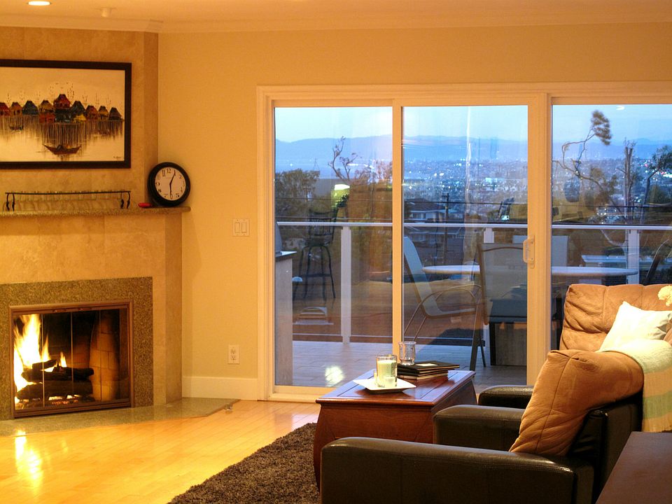 2nd image of 413 Calle De Aragon