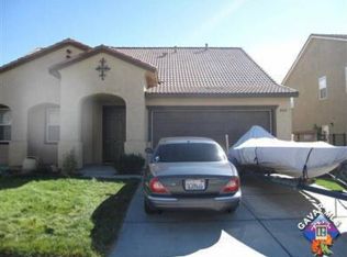 2160 Greentree St, Lancaster, CA 93535