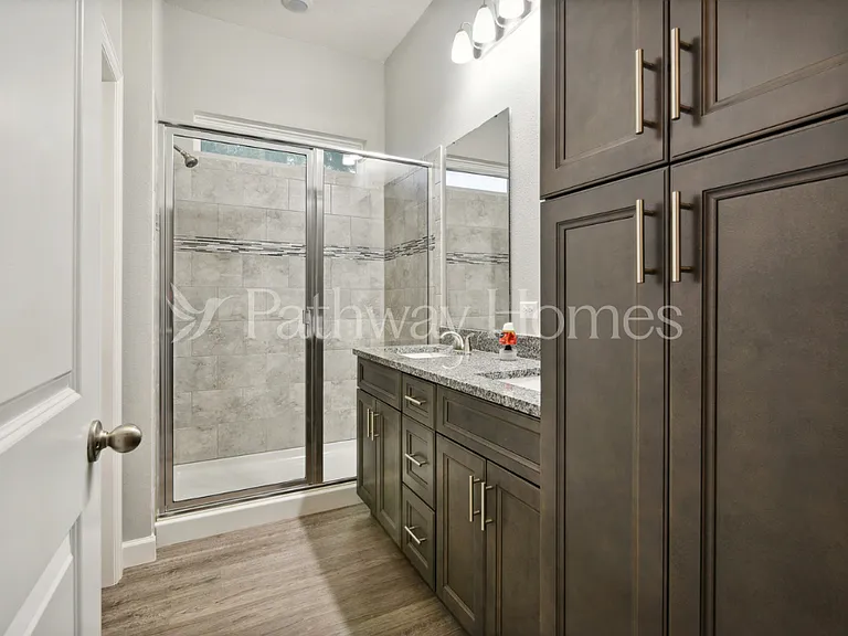 1951 Michigan Dr — Photo 15