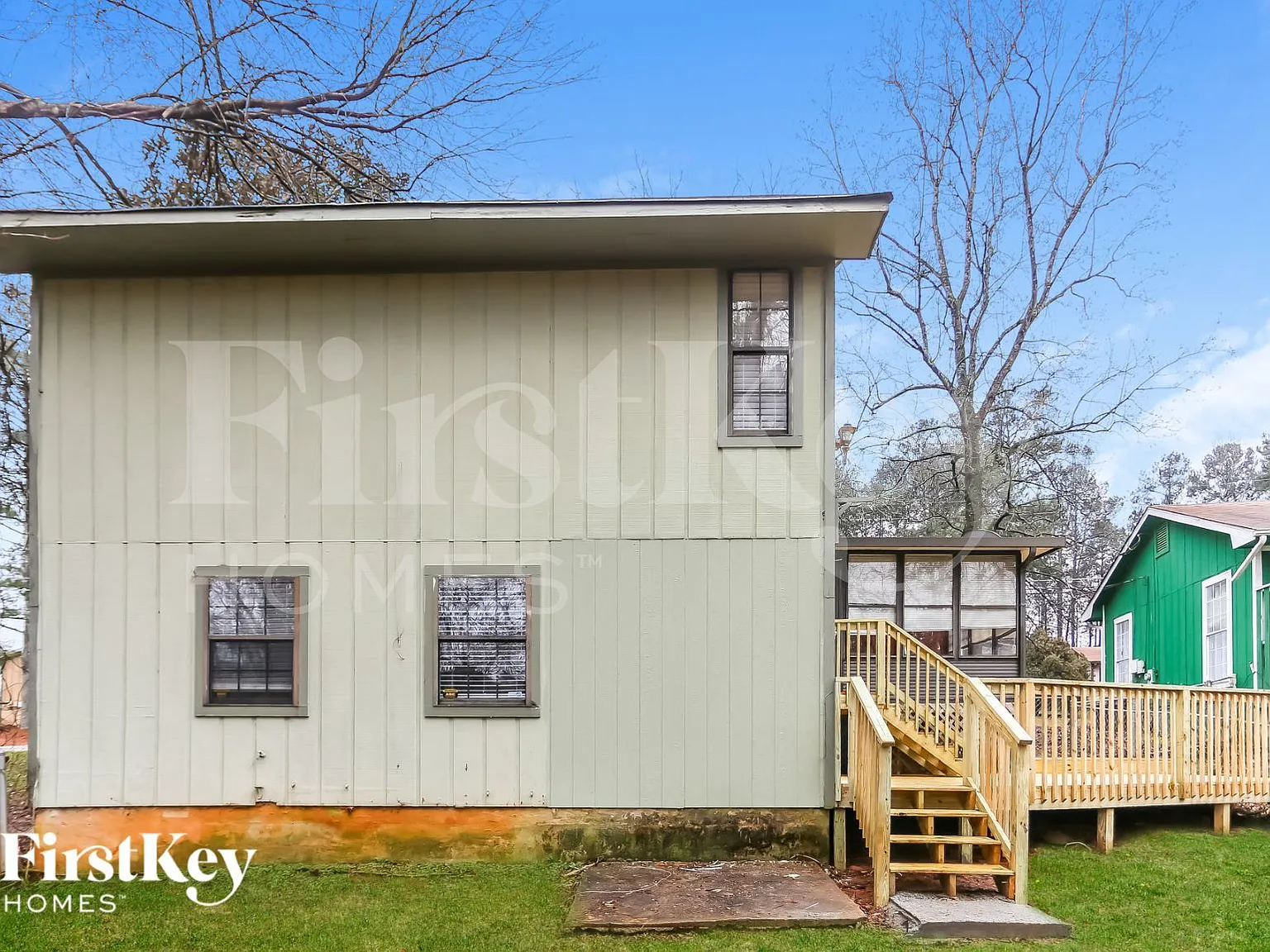3 bed, 2.0 bath, 1248 sqft, $1,990 — Photo 2