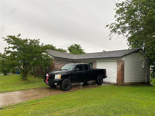 1st image of 3616 Pacesetter Dr