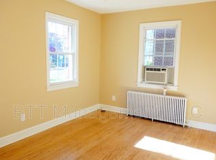 8413 Flower Ave APT 1, Takoma Park, MD 20912