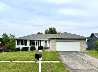 612 Dickerson Dr, Winnebago, IL 61088