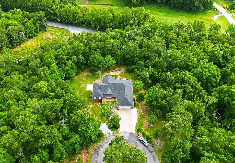 1st image of 11 McManigal Ln