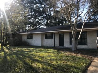 255 Seyburn Dr, Baton Rouge, LA 70808