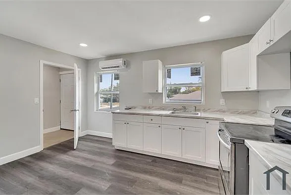 2 bed, 1400 sqft, $2,000 — Photo 3