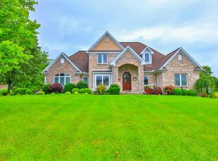 24520 Park Place Estates Dr, Lawrenceburg, IN 47025
