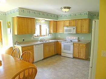 4th image of 1158 Sweet Creek Cir