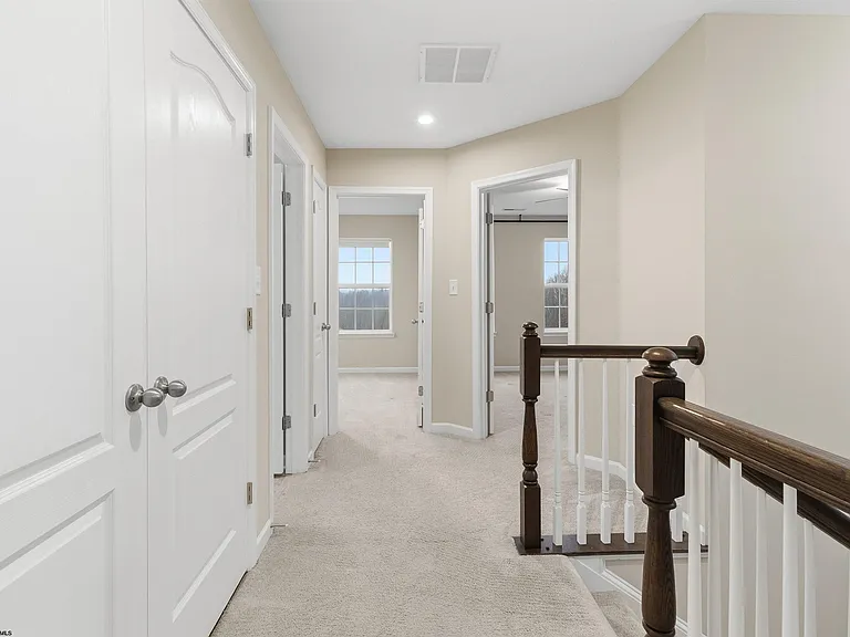 13 Dover Ct — Photo 10