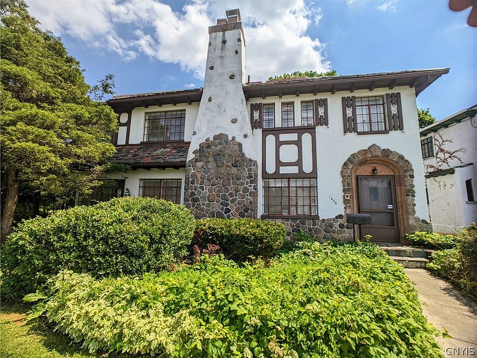 1666 James St, Syracuse, NY 13203 Zillow
