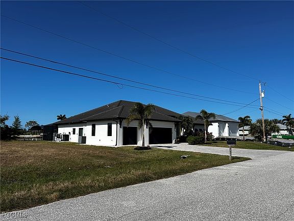 3rd image of 2345 NW 37th Pl