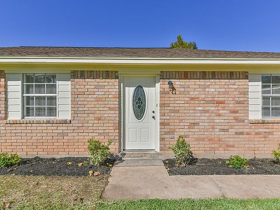 5th image of 1110 County Road 481