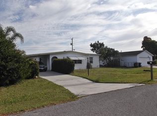 203 Davis Rd, Lehigh Acres, FL 33936