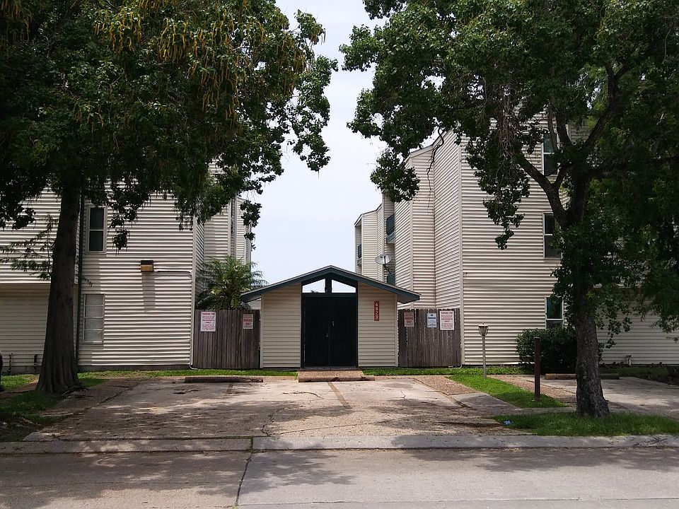1st image of 4829 Wabash St APT 103
