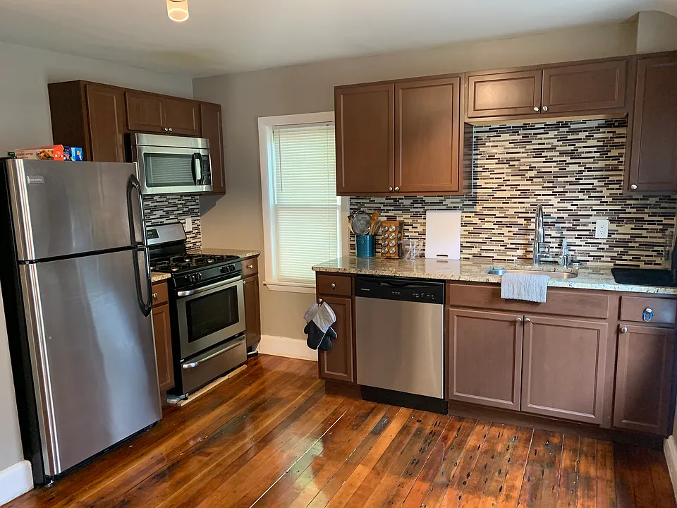25 Arch St #2