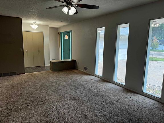 5th image of 1511 W Philip Ave.