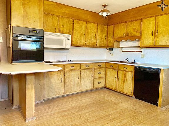 4th image of 2029 Gerry Dr