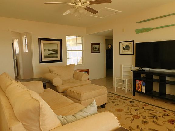 5th image of 83 County Road 307 N