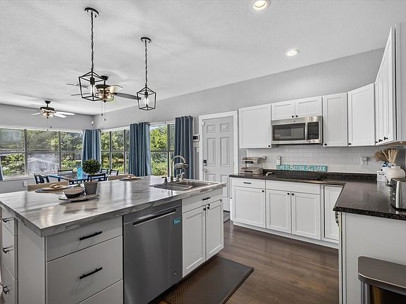 4th image of 913 Keoki Ct