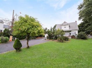 120 Weyman Ave, New Rochelle, NY 10805