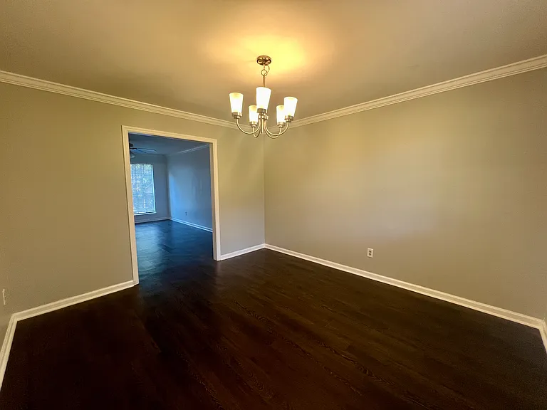 70 Kings River Rd — Photo 6
