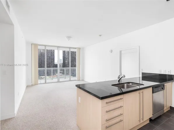 1111 SW 1st Ave APT 2423, Miami, FL 33130