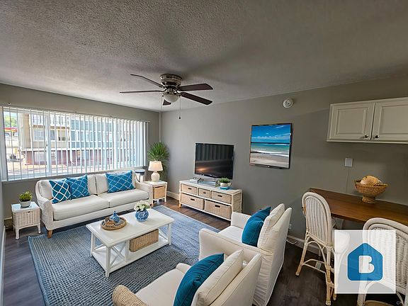 4th image of 233 E Arvada St #203